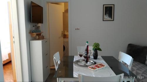 Apartments By The Sea Marusici, Omis - 1040