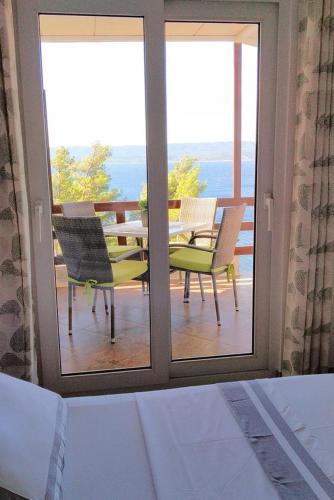 Apartments By The Sea Marusici, Omis - 1040