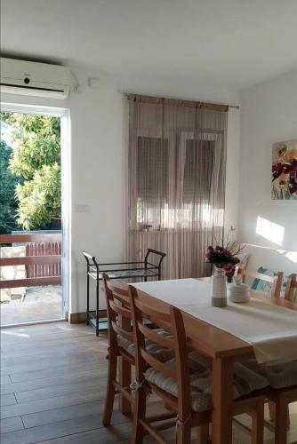 Apartments By The Sea Marusici, Omis - 1040