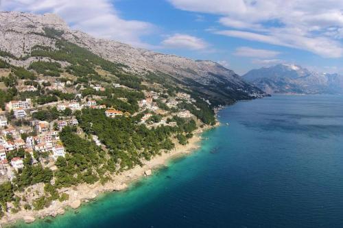 Apartments By The Sea Marusici, Omis - 1040