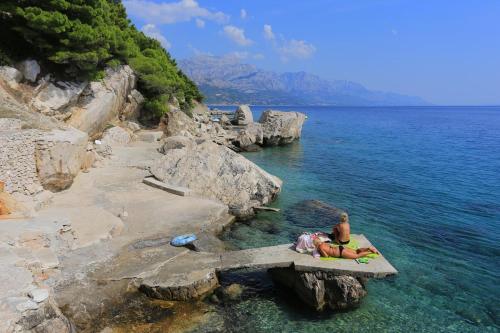 Apartments By The Sea Marusici, Omis - 1040