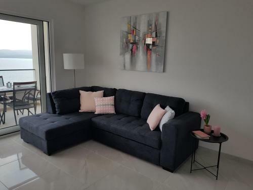 La Vista Apartments