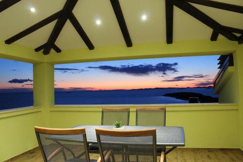 Apartamento Penthouse Ema