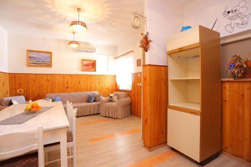 Apartments By The Sea Pisak, Omis - 18141