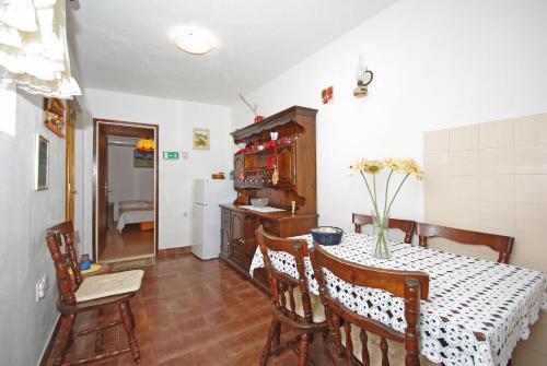 Holiday House With A Parking Space Pisak, Omis - 13642