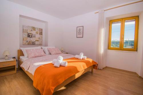 Apartment In Klanice, Island Krk
