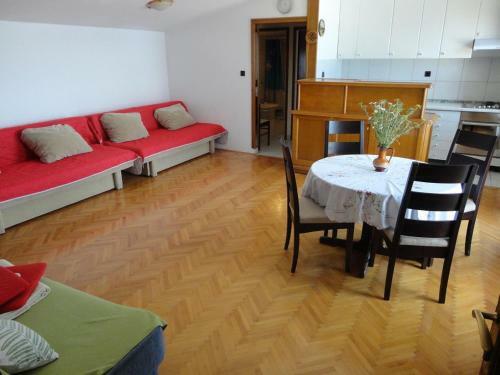 Apartman Lucijan