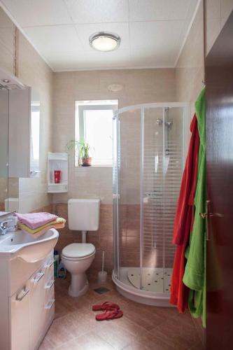 Apartments In Valbandon/istrien 8486
