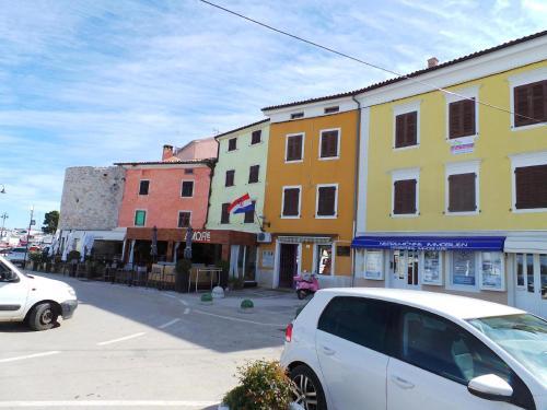 Apartments In Valbandon/istrien 8486