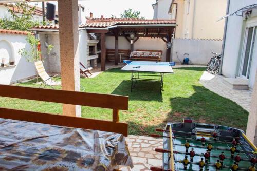 Apartments In Valbandon/istrien 8486