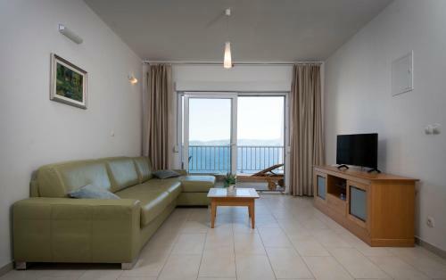 Apartments Vela Sollis