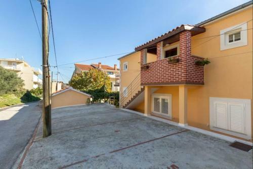 Piscina Apartments