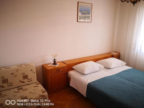 Apartments With A Parking Space Seget Vranjica, Trogir - 14212