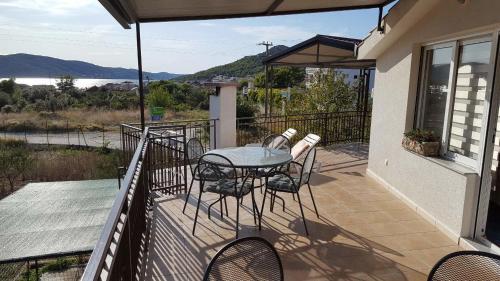 Apartments With A Parking Space Seget Vranjica, Trogir - 17923