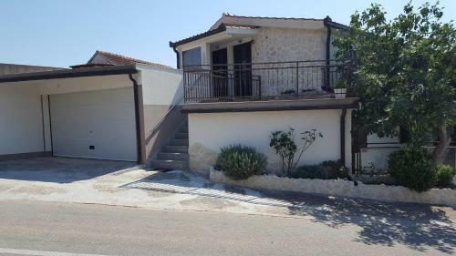 Apartments With A Parking Space Seget Vranjica, Trogir - 17923