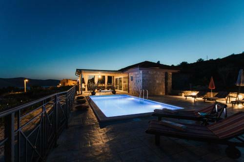 Capri House