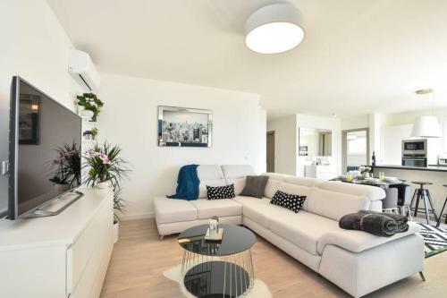 Villa Annie - Holiday Home With A Private Pool