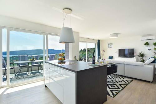 Villa Annie - Holiday Home With A Private Pool