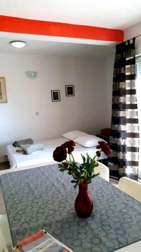 Hostal Apartments Neda