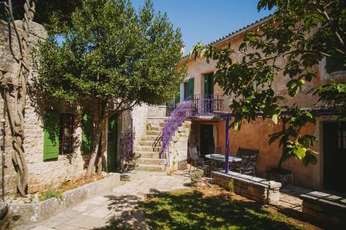 Arbalovija Rustic Villa