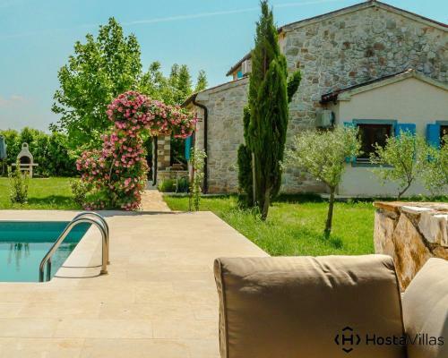 Villa Cypress - Countryhouse With Pool And Private Park