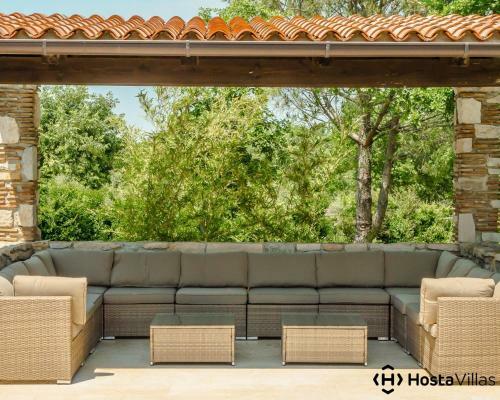 Villa Cypress - Countryhouse With Pool And Private Park