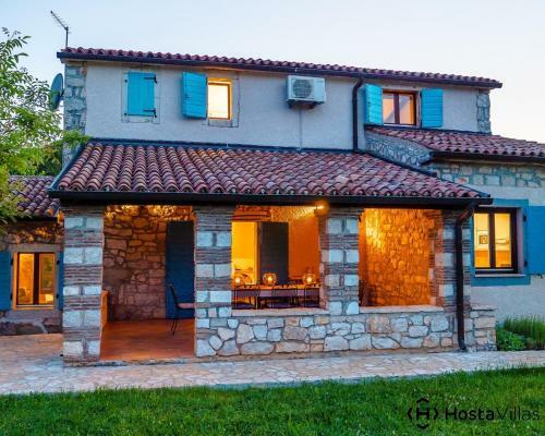 Villa Cypress - Countryhouse With Pool And Private Park