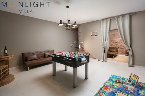 Moonlight Villa 2