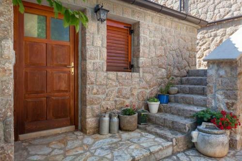 Stone House With Pool Near Sea