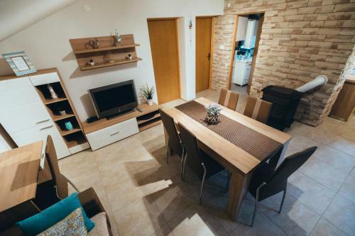 Apartman Koli?