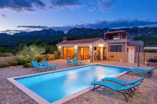 Villa Grandioza