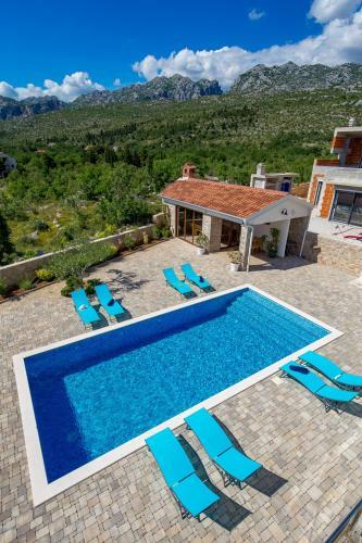 Villa Grandioza