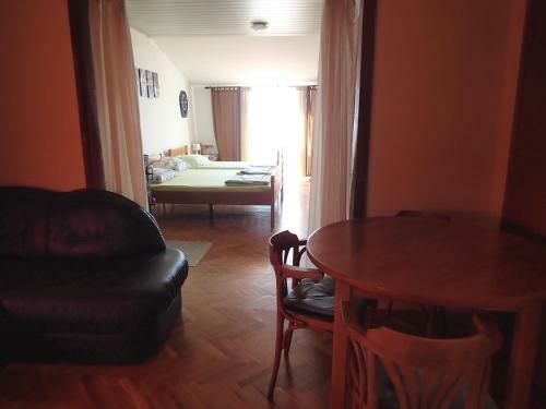 Apartments Maestral- On The Beach