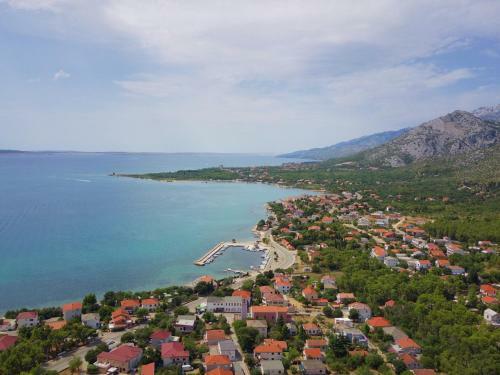 Seline Summer Home