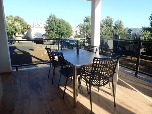 Apartments, Starigrad-paklenica