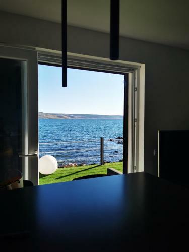 Beach Apartment Deluxe-paklenica