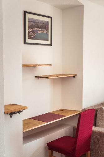 Marinus Apartments