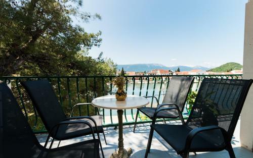 Apartments Azzurro