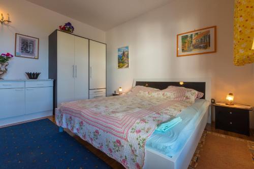 Apartments In Dramalj 41538