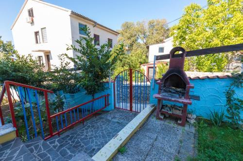 Apartments In Dramalj 41538
