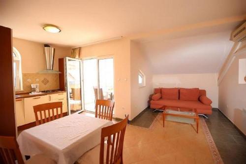 Apartments With A Parking Space Dramalj, Crikvenica - 18709