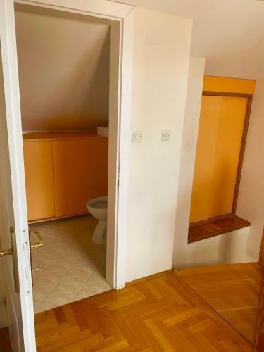 Apartment Prilaz Obali
