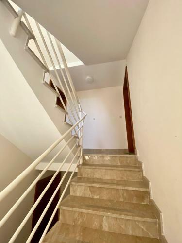 Apartment Prilaz Obali