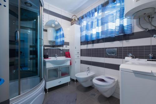 Apartment In Dramalj 41382