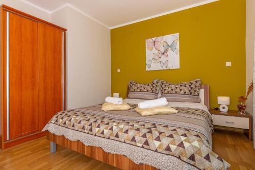 Apartments In Dramalj 41381