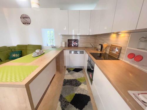 Apartment In Dramalj 42058