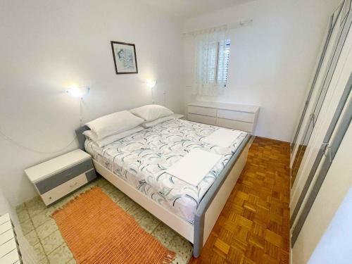 Apartment In Dramalj 42055