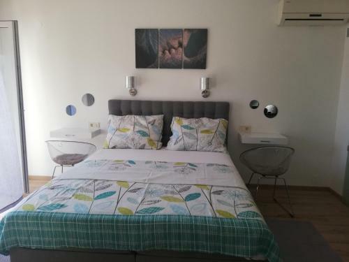 Hostal Rooms And Apartments Riviera