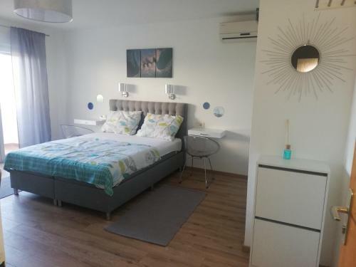 Hostal Rooms And Apartments Riviera
