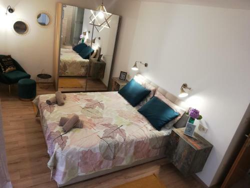 Hostal Rooms And Apartments Riviera